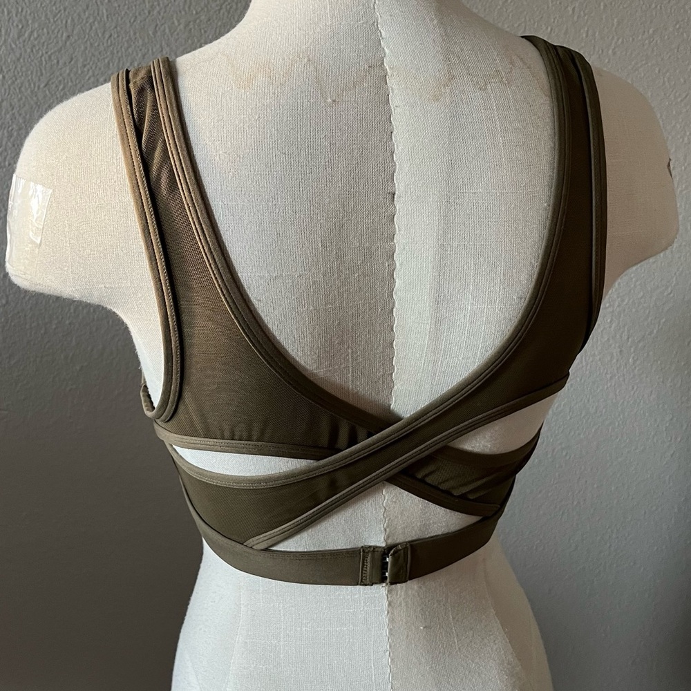 Aerie Offline Goals Sports Bra Olive Green Sweat Cardio Most Support Medium